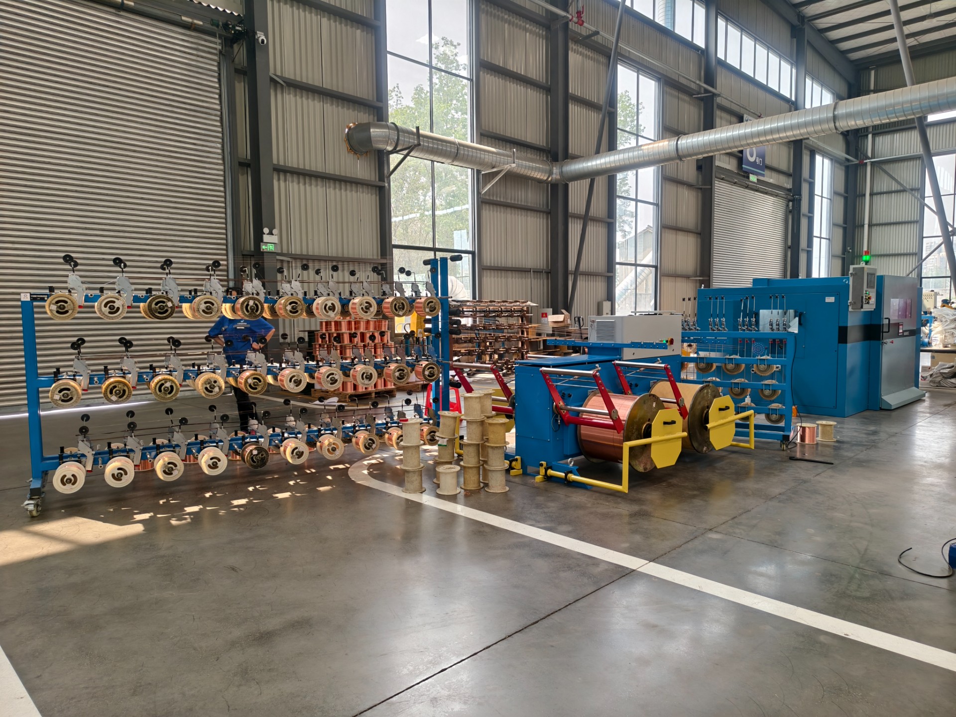 DTE-631/632D 雙節距束線機